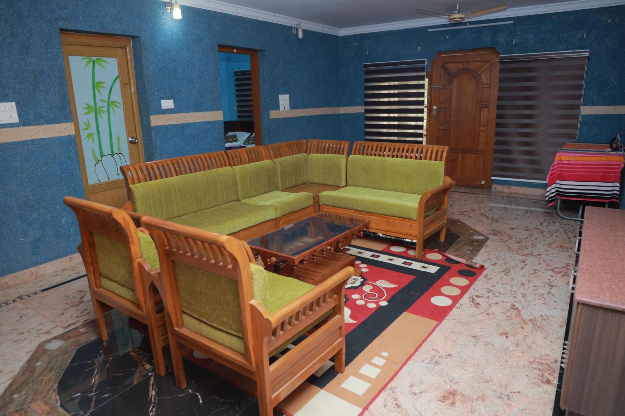 Отель Gilead Holliday Tamarakulam Экстерьер фото